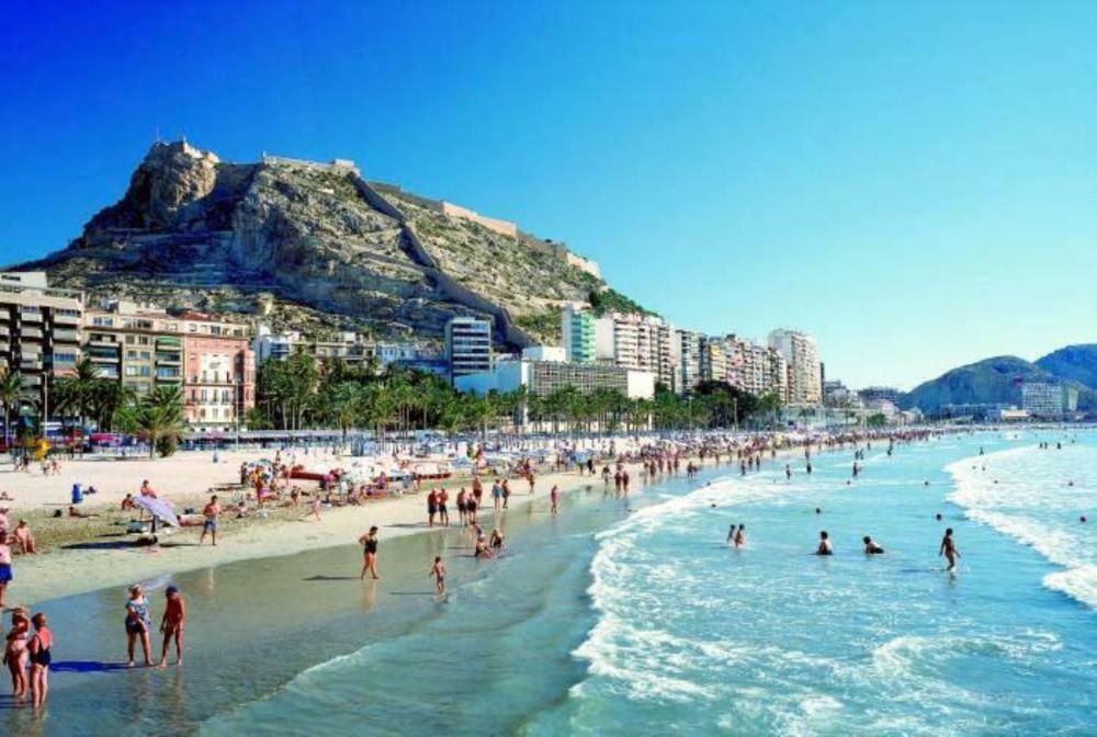 Atico Centrico Junto A La Playa Apartment Alicante Exterior photo